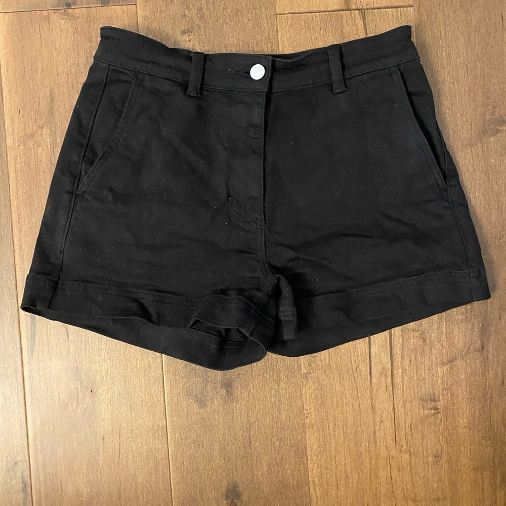 Everlane cotton twill size six shorts